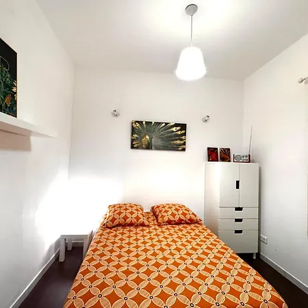 Centre Apartment *
