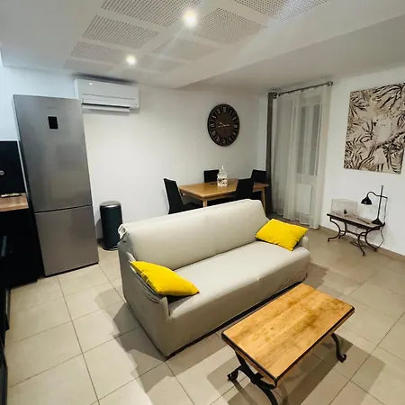Centre Apartmán *